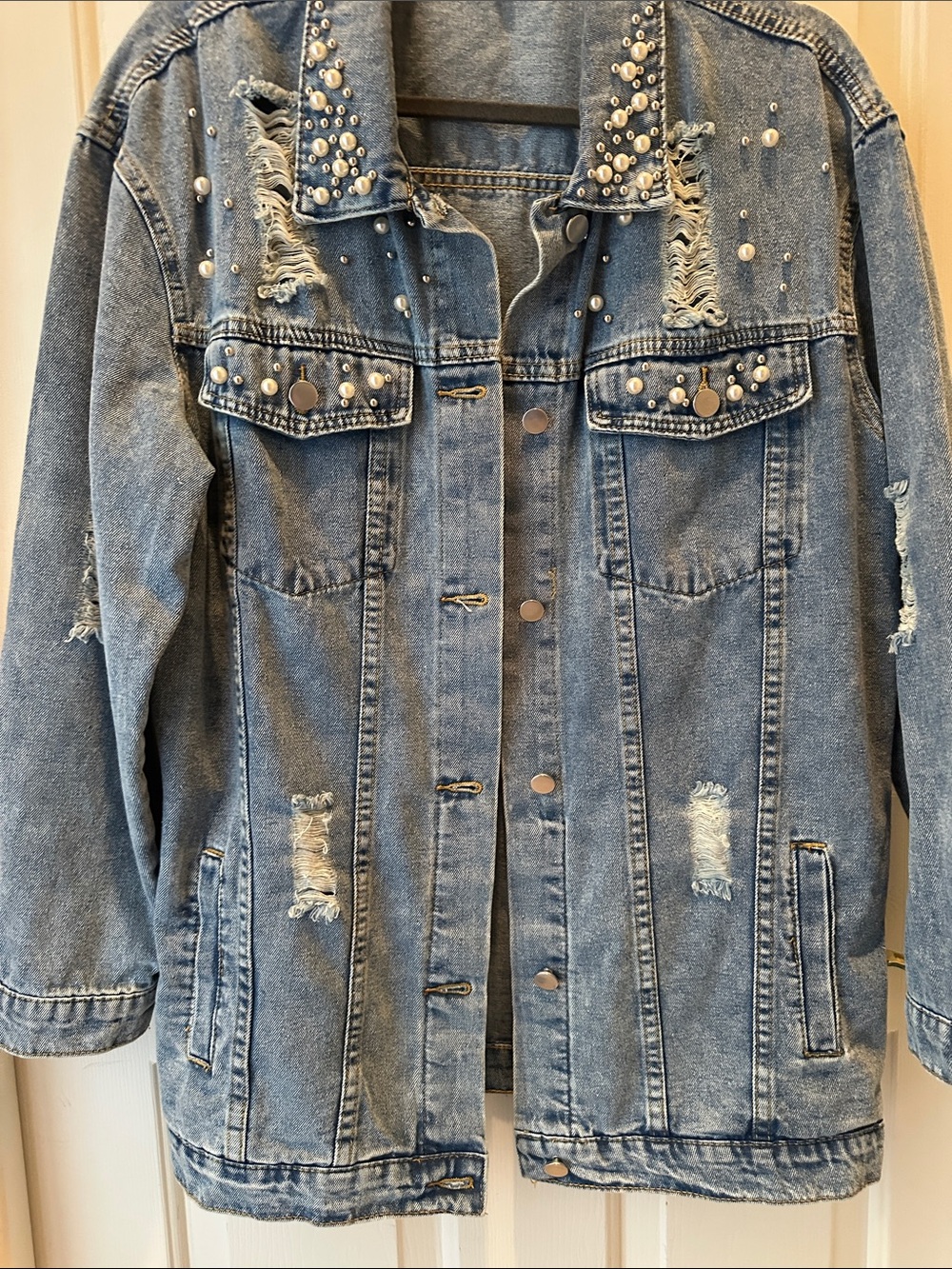 Pearl & Stud Distressed Denim Jacket - Blue - Picture 4 of 4